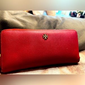Tory Burch authentic leather wallet